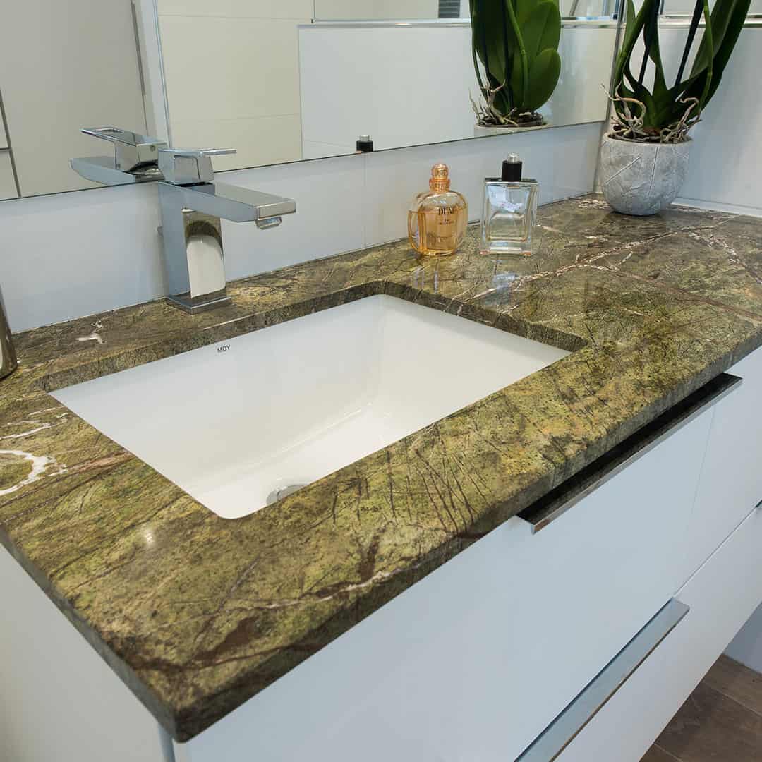 Marbre Forest green