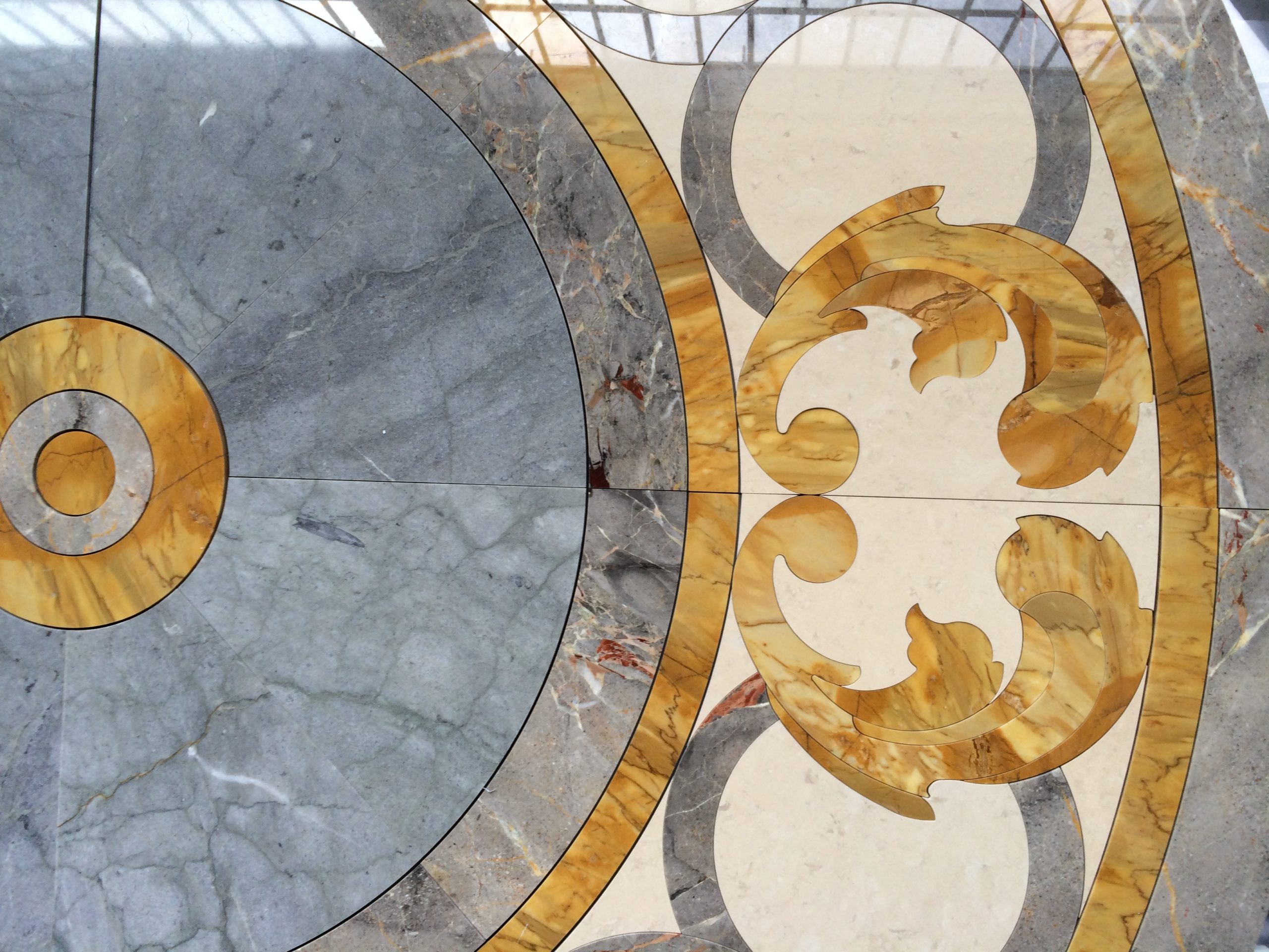 Marqueterie de marbres