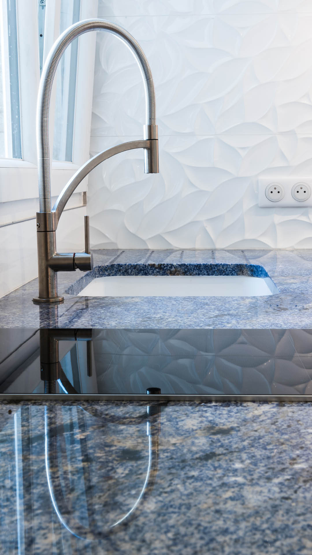 Plan-de-Cuisine-en-Granit-Azul-Bahia-MDY5