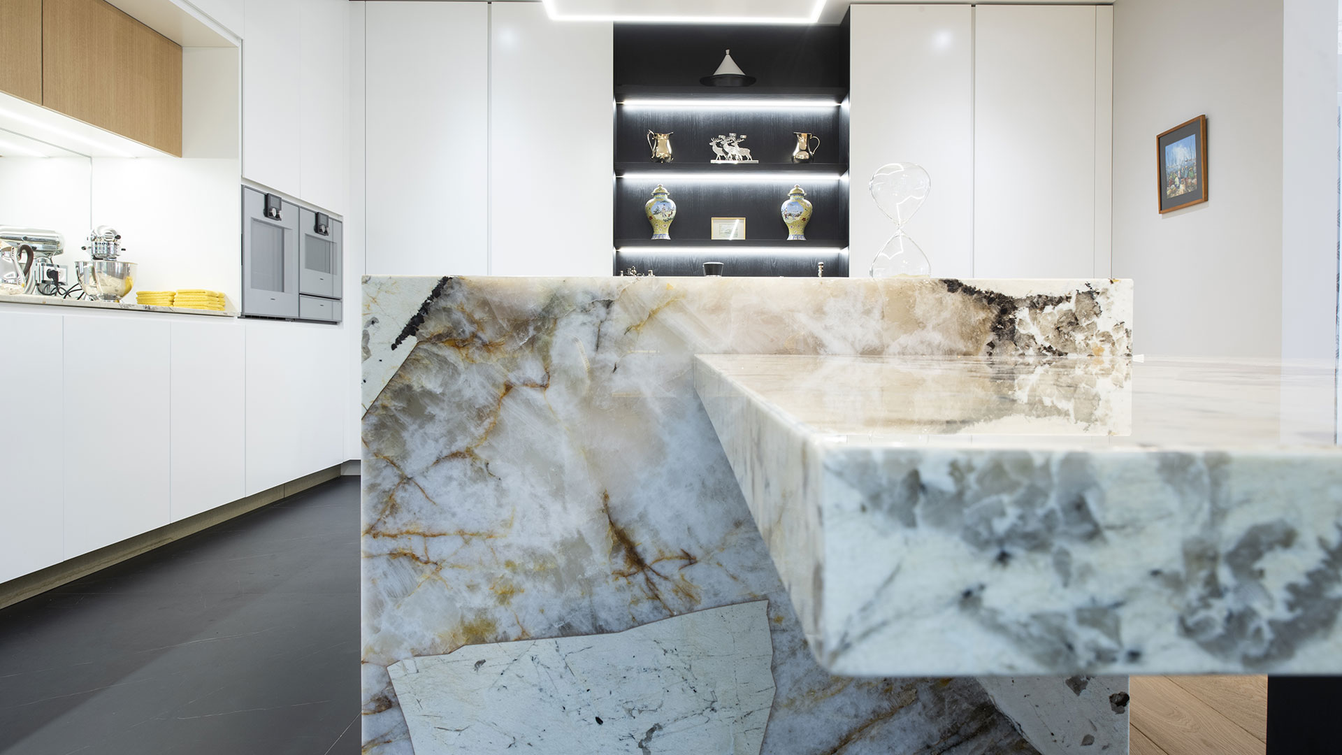 Table, Ilot et Plan de cuisine en Patagonia Extra – Table en Calacata Oro