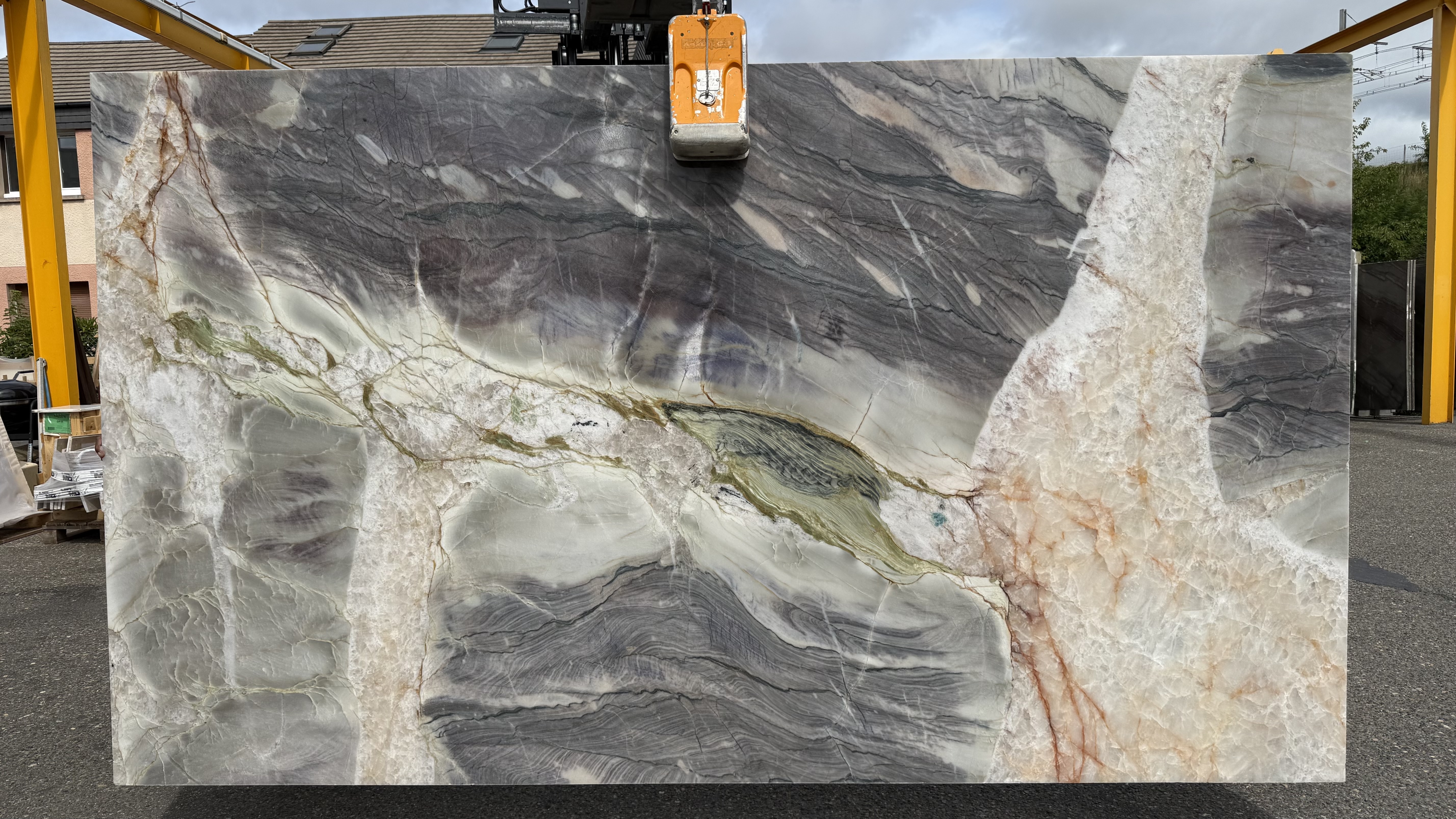 QUARTZITE FANTASIA BLUE (FANTACY)